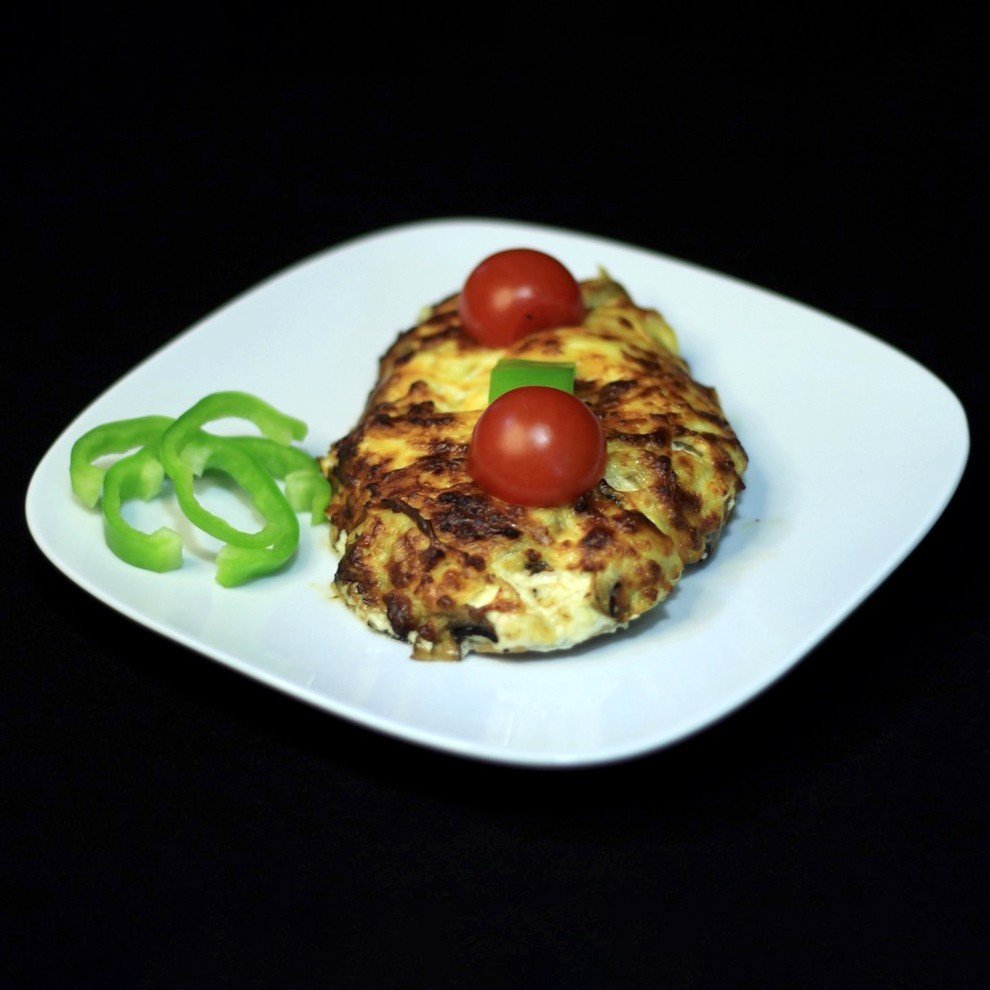 დაბეგვილი ქათმის ფილე ფრანგულად — Lunch Time Batumi