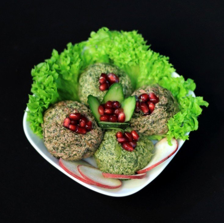 ისპანახის და ჭარხლის ფხალი — Lunch Time Batumi